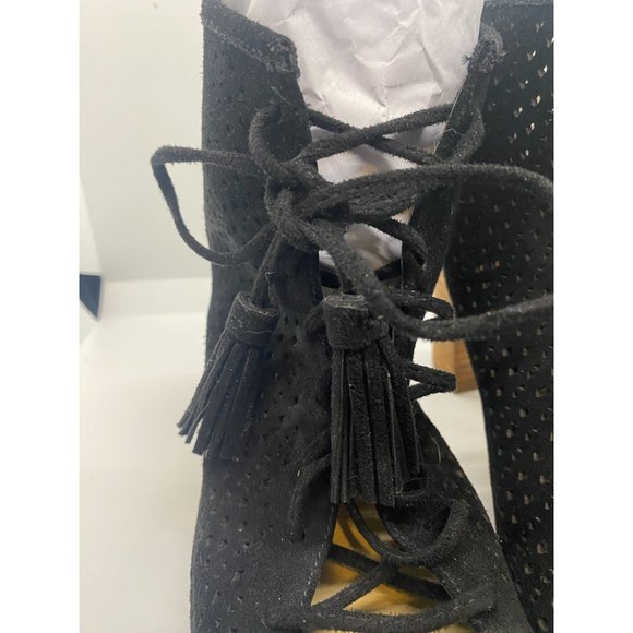 EUC Marc Fischer Black Block heel and toe Suede Lace Up Heels Sz8M - Picture 2 of 6